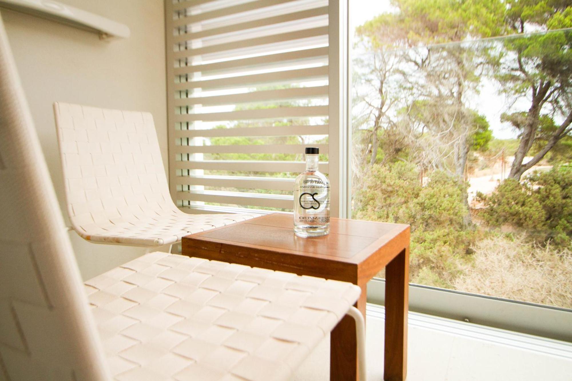 Hotel Cala Saona & Spa Bagian luar foto
