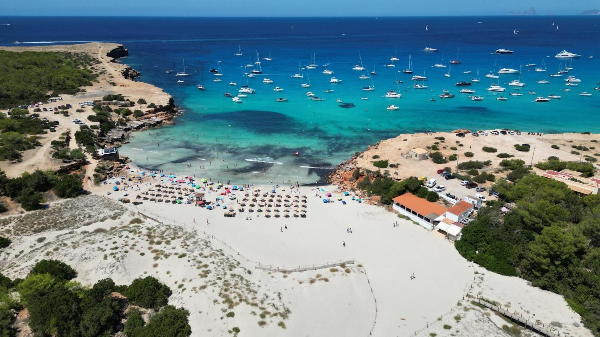 Hotel Cala Saona & Spa Bagian luar foto