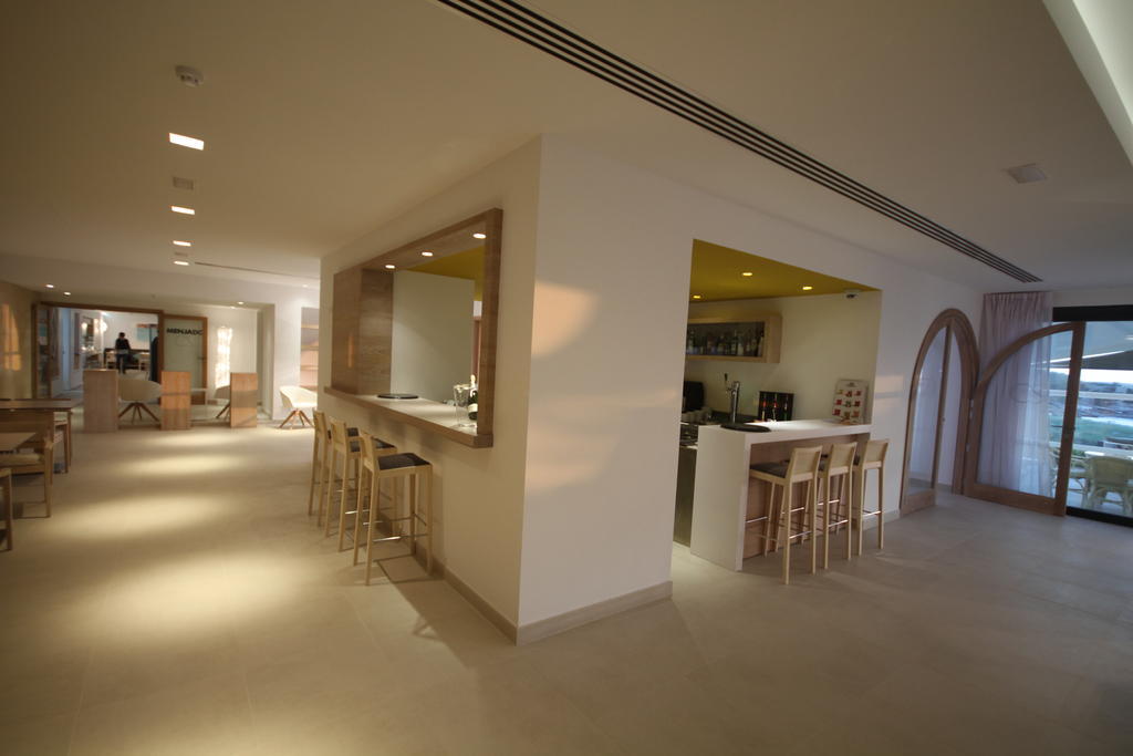 Hotel Cala Saona & Spa Bagian luar foto